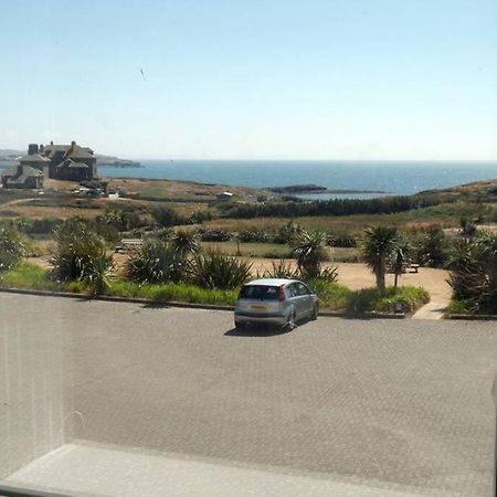 Plas Darien-3 Bed Apt- Sea Views - Sleeps 5 Trearddur Extérieur photo