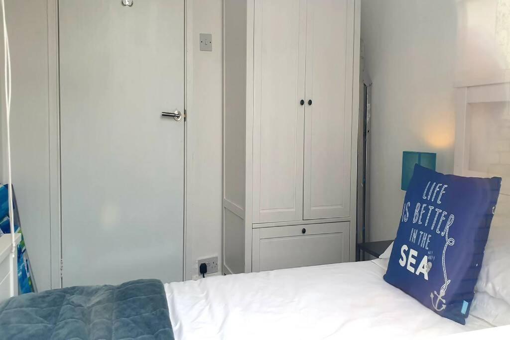 Plas Darien-3 Bed Apt- Sea Views - Sleeps 5 Trearddur Extérieur photo